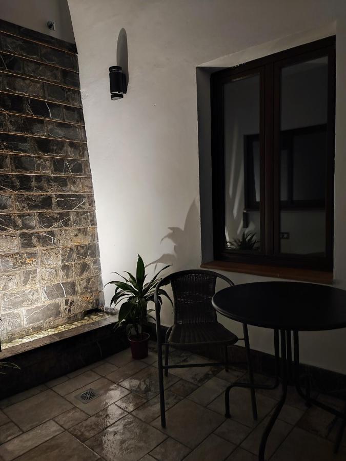 La Medina Baja Apartment Setenil De Las Bodegas Bagian luar foto