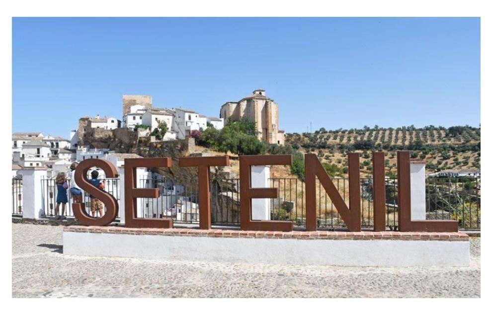 La Medina Baja Apartment Setenil De Las Bodegas Bagian luar foto